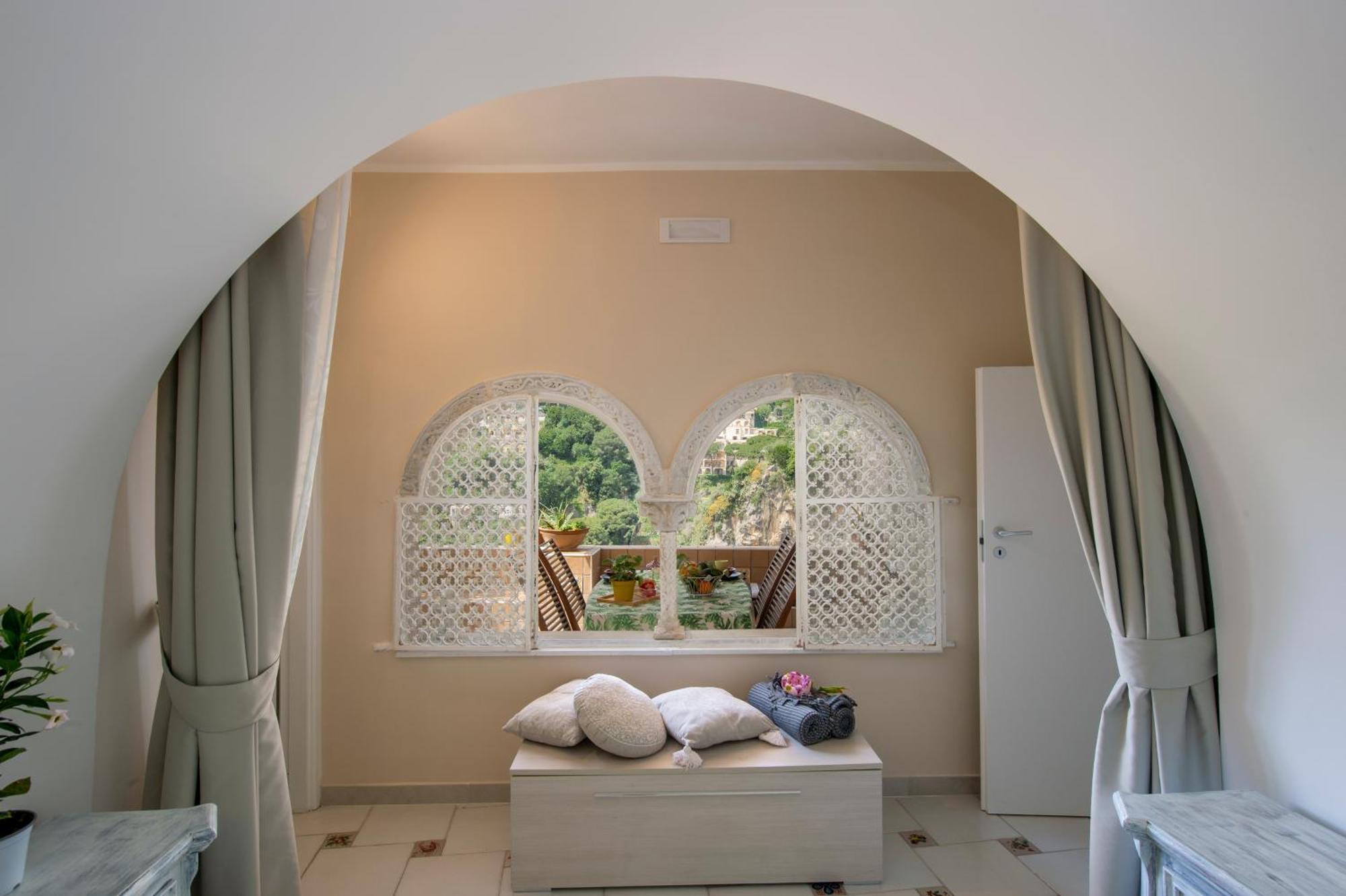 Casa La Bifora Positano Villa Bagian luar foto